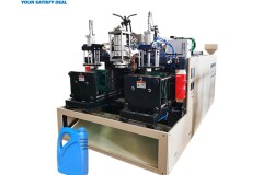 China engine oil kettle Stretch Blow Molding Machine